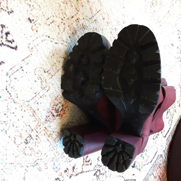 Gorgeous Burgundy Chunky Leather High Heel Statement Boots Made in Brazil Size 6 - Picture 7 of 12